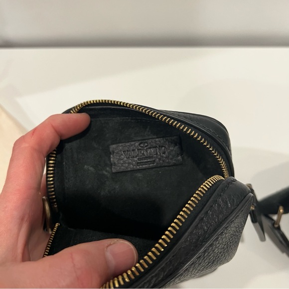 Valentino Logo Crossbody UNISEX - Picture 11 of 17